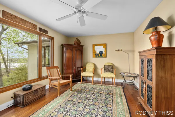 $405,000 | 1445 Ridgewood Drive, Jenison, MI 49428