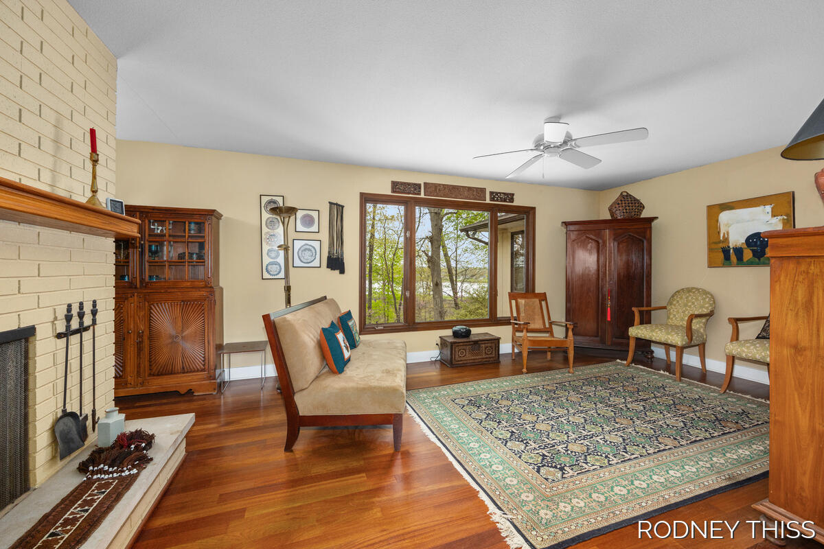 1445 Ridgewood Drive Jenison, MI 49428 - Photo 6 of 37 1445-Ridgewood_006