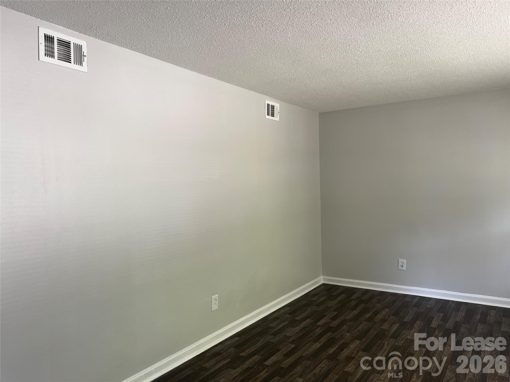 430 Westham Ridge Road Charlotte, NC 28217 - Photo 3 of 11