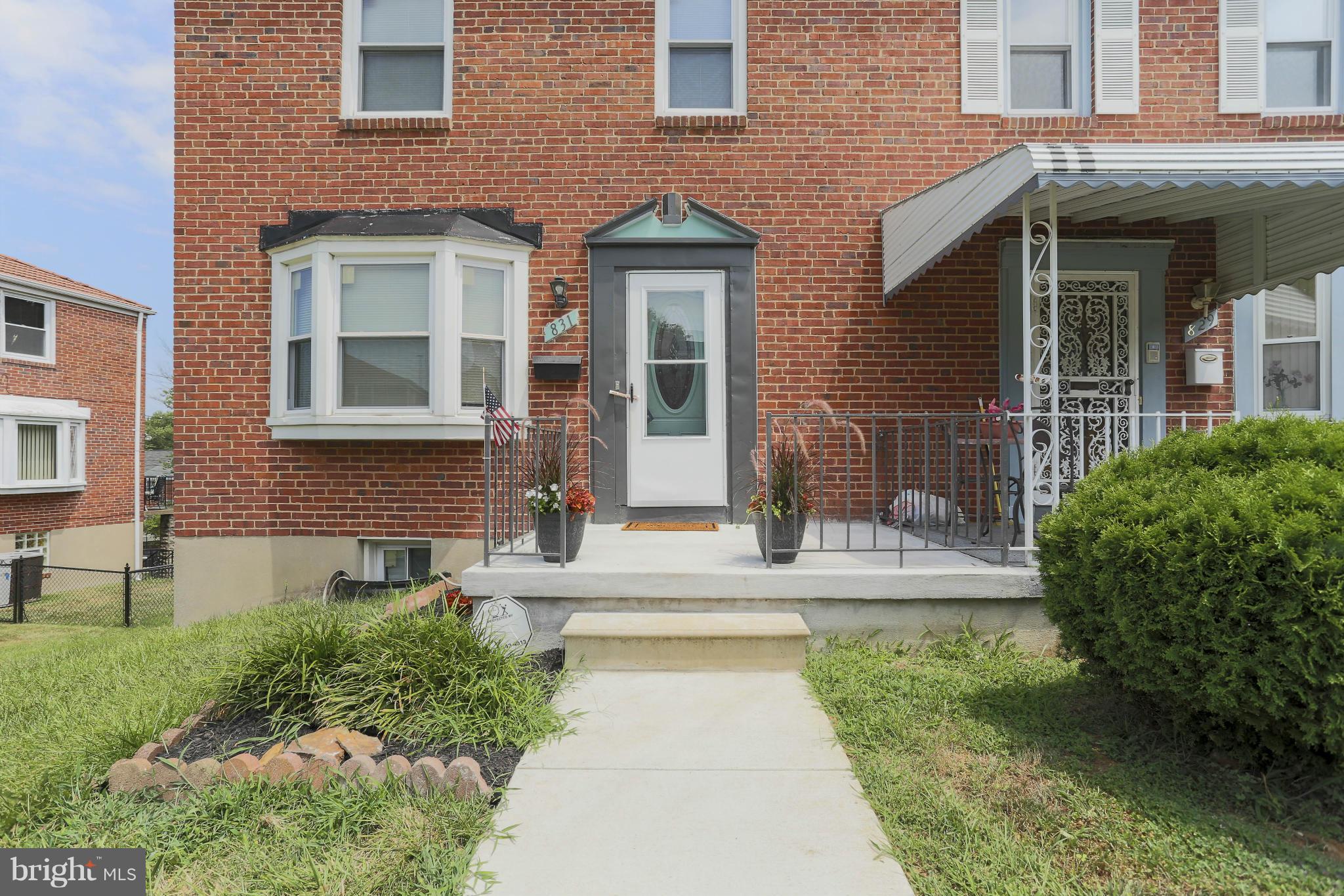831 Stamford Road Baltimore, MD 21229 - Photo 1 of 29 Exterior (Front)
