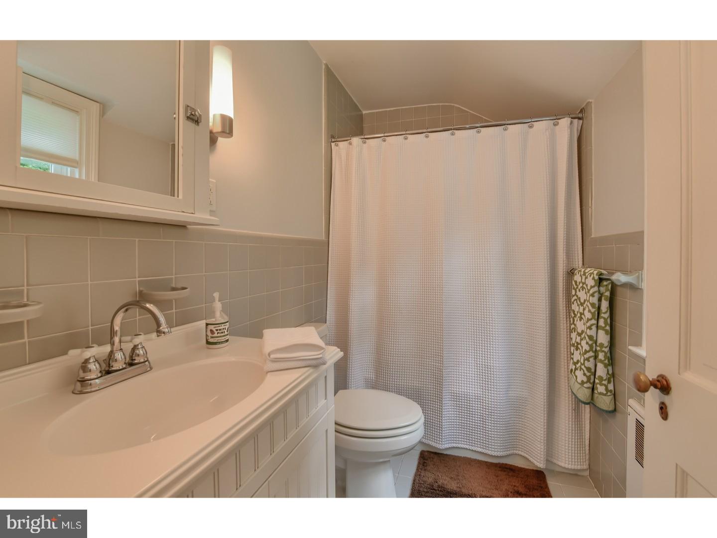 1016 Overbrook Road Wilmington, DE 19807 - Photo 20 of 25 Gallery Image 20