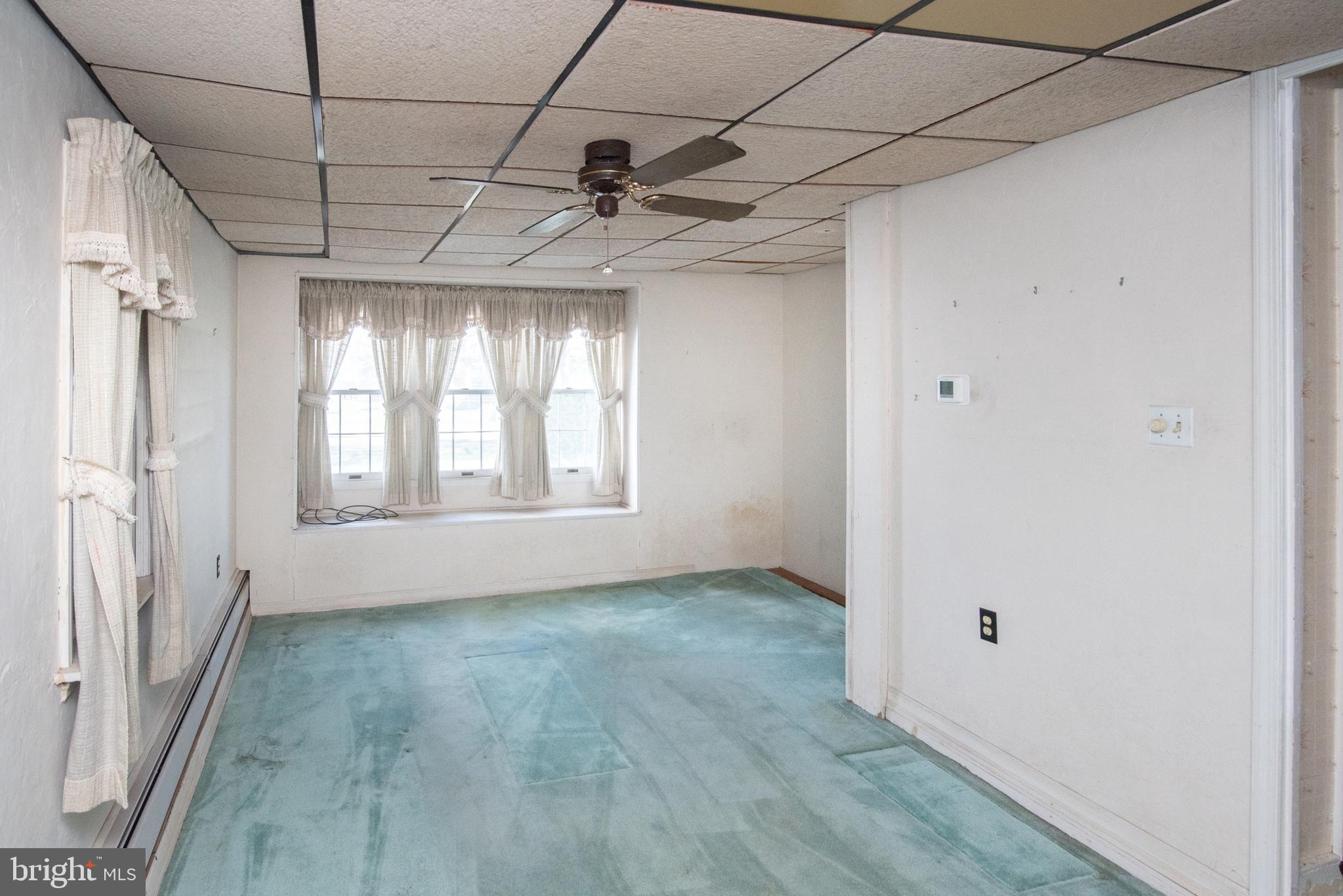 800 Forrest Street Lansdale, PA 19446 - Photo 18 of 42 a view of hallway with a window