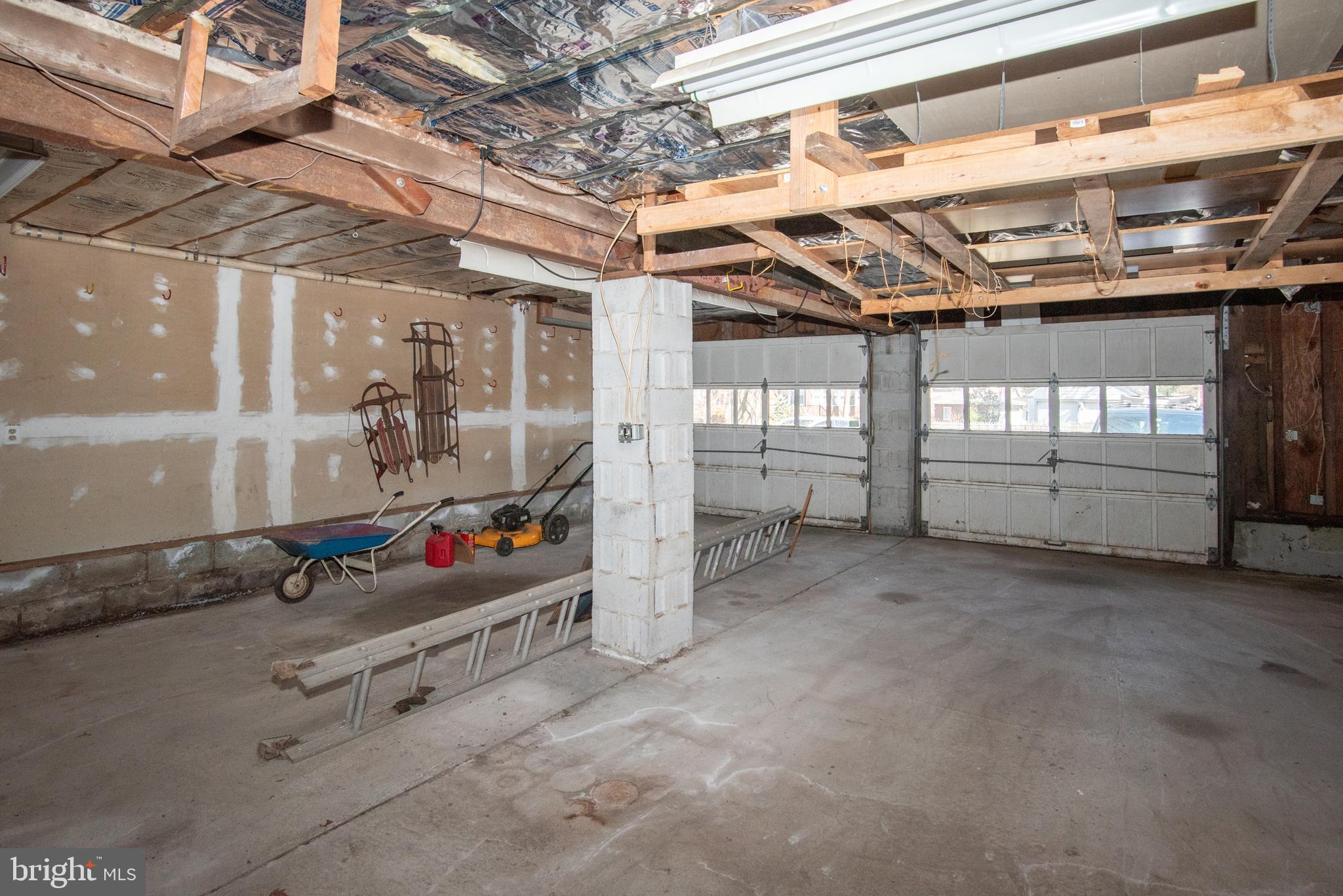 800 Forrest Street Lansdale, PA 19446 - Photo 37 of 42 a view of a room with gym equipment