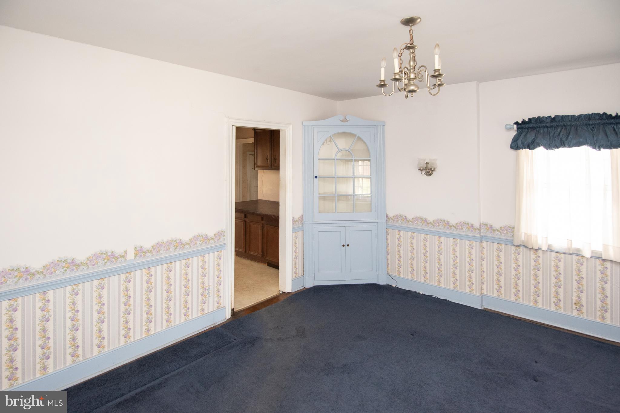800 Forrest Street Lansdale, PA 19446 - Photo 7 of 42 a view of a livingroom with a staircase
