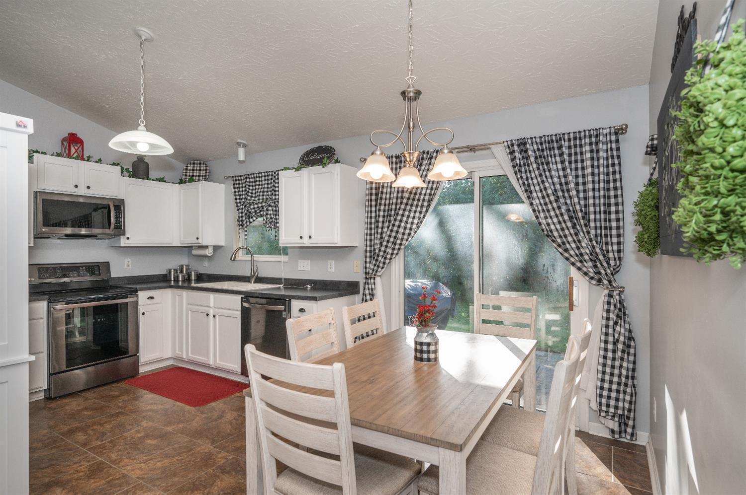 2687 Rochester Avenue Hamilton, OH 45011 - Photo 11 of 46 Gallery Image 11