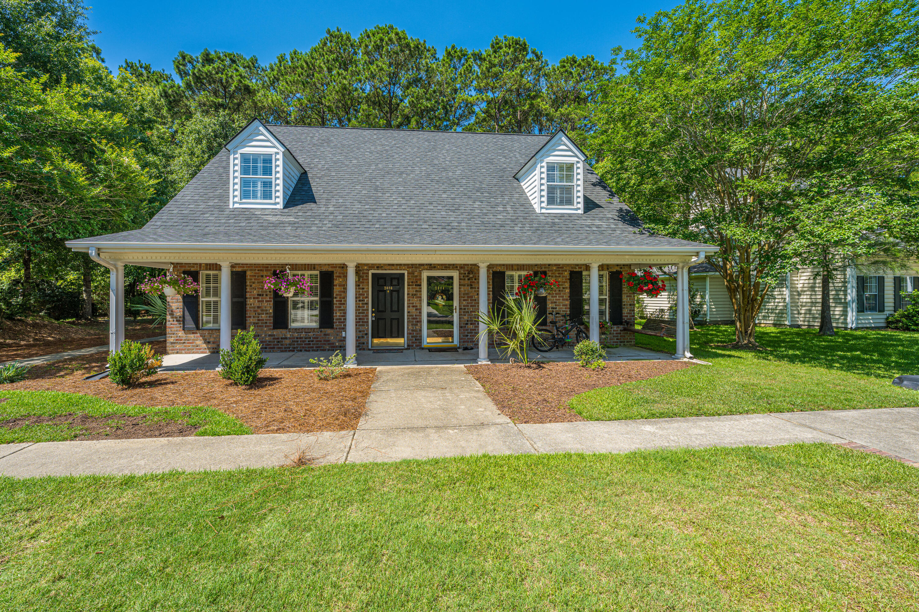 2080 Kings Gate Lane Mount Pleasant, SC 29466 - Photo 35 of 36 Front Exterior