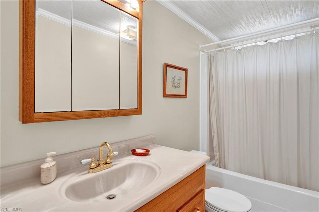 1921 Sizemore Road Germanton, NC 27019 - Photo 15 of 32 Gallery Image 15