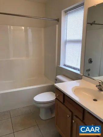 $3,200 | 109 Chelsea Drive, Unit 4, Charlottesville, VA 22903