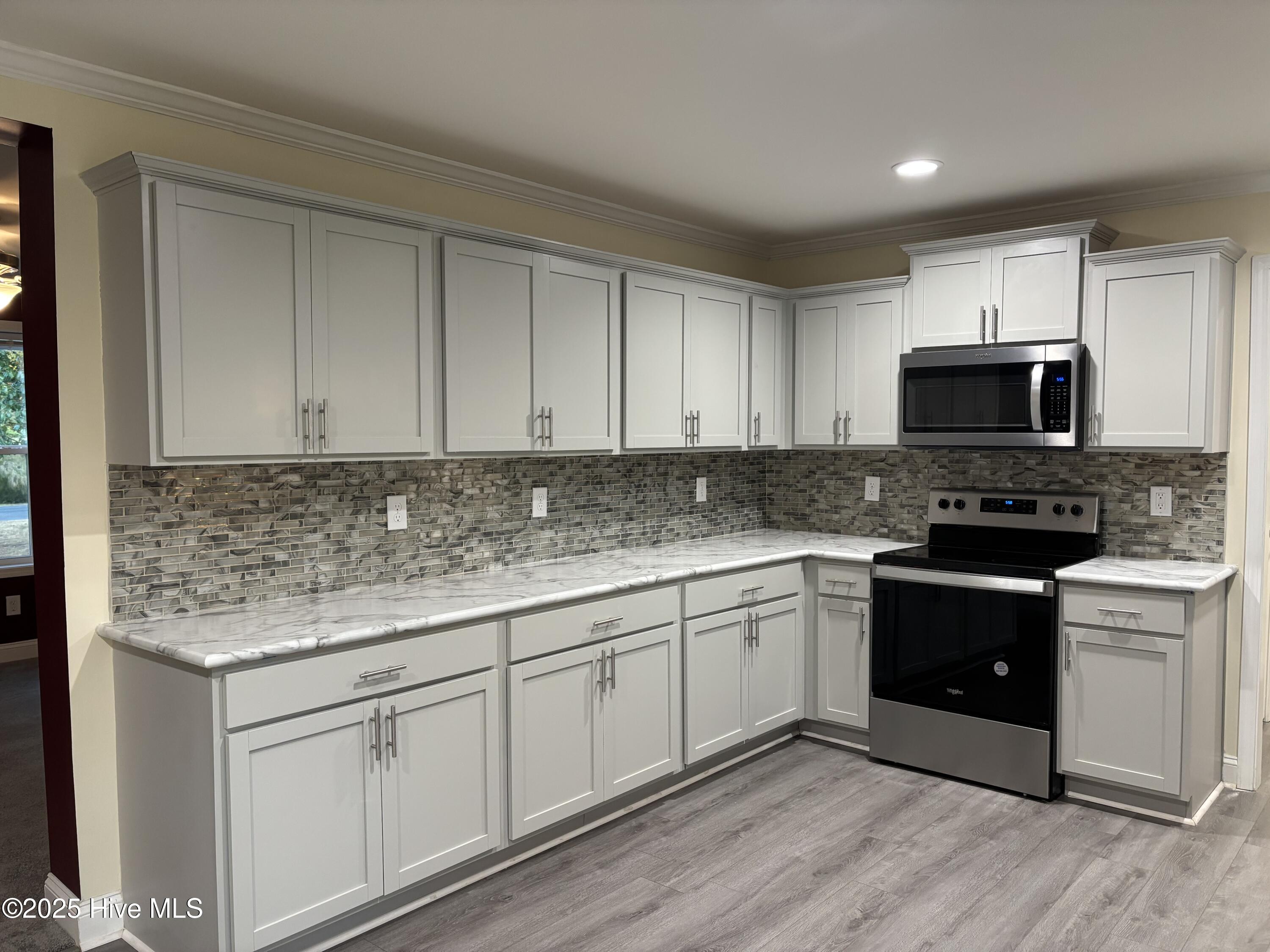 64 High Orchard Road Whiteville, NC 28472 - Photo 14 of 33 Soft Close Cabinetry