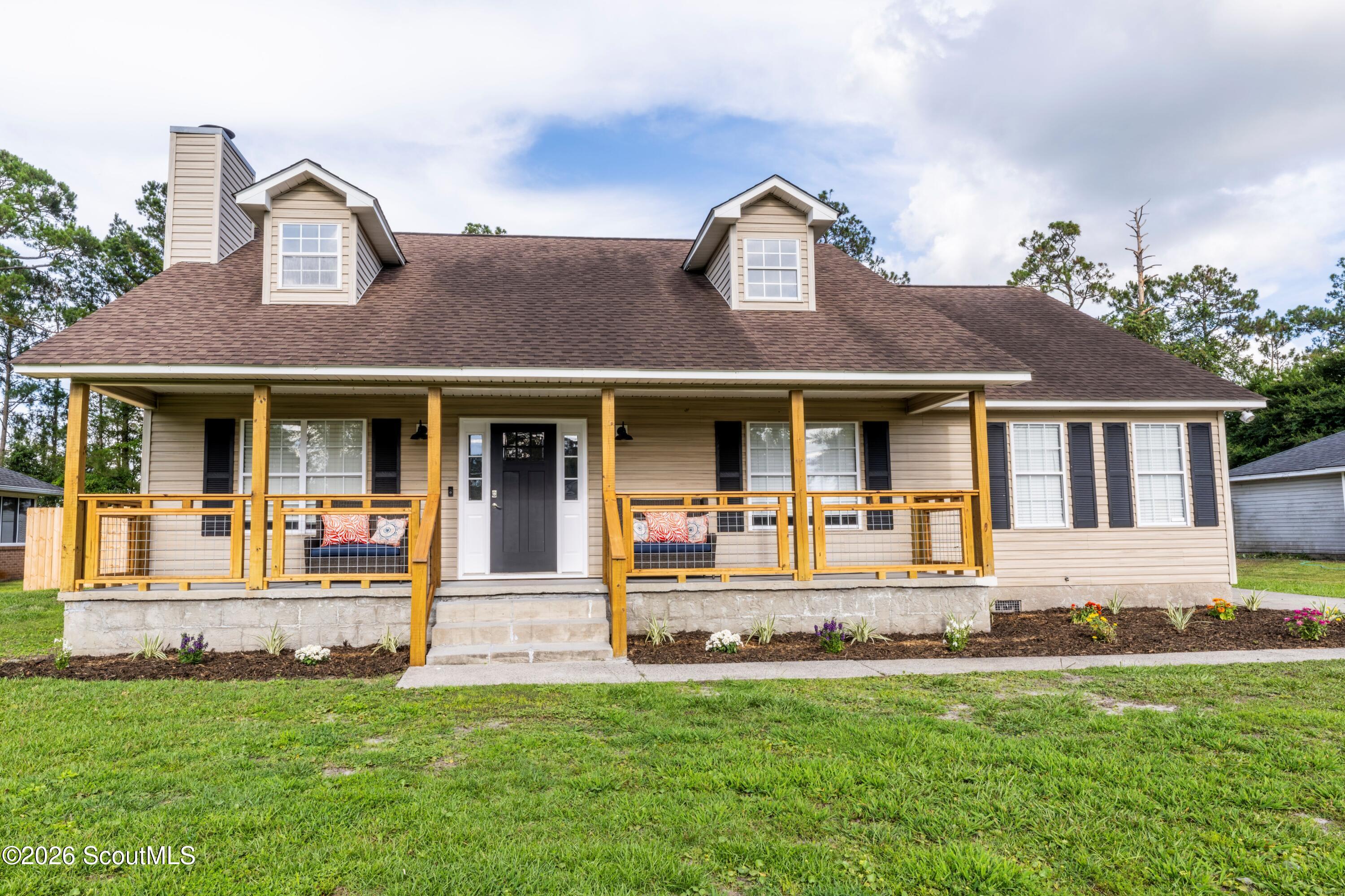 110 Timber Ridge Drive Brunswick, GA 31525 - Photo 2 of 27
