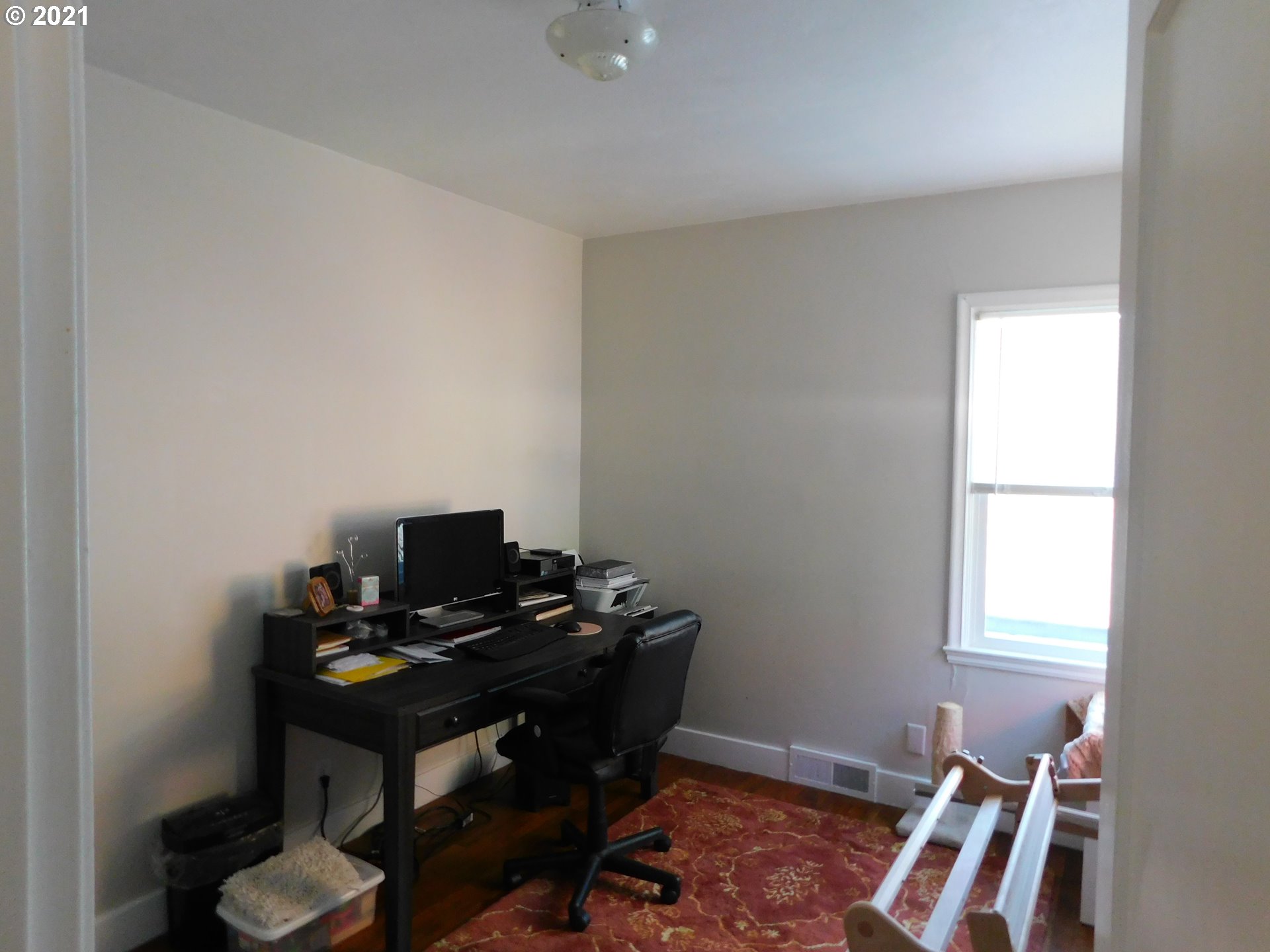 1913 Hawthorne Avenue Reedsport, OR 97467 - Photo 20 of 32 Bedroom