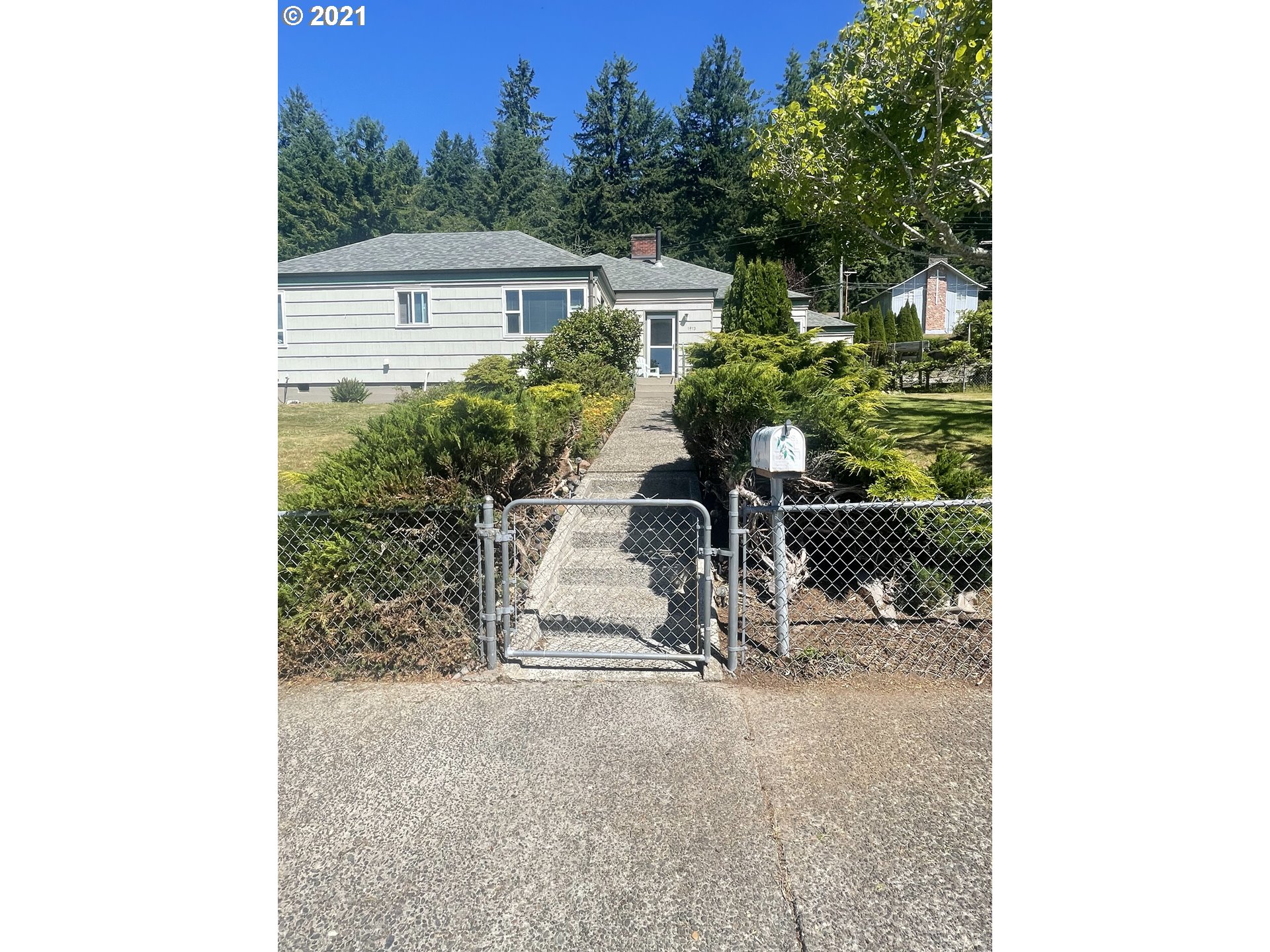 1913 Hawthorne Avenue Reedsport, OR 97467 - Photo 27 of 32 Gallery Image 27