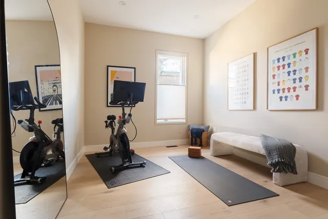 $2,495,000 | 17 Smith Place, Cambridge, MA 02138