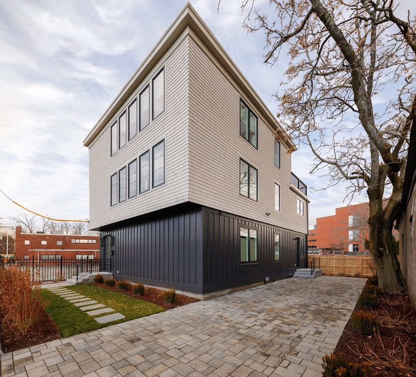 17 Smith Place Cambridge, MA 02138 - Photo 2 of 25