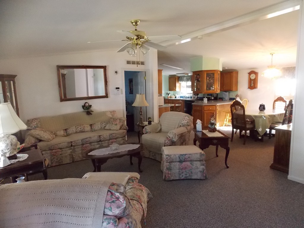 16 Amber Way Raynham, MA 02767 - Photo 5 of 22 Gallery Image 5