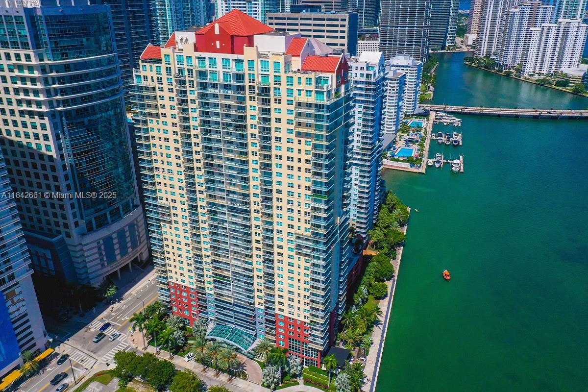 1155 Brickell Bay Drive, Unit 2802 Miami, FL 33131 - Photo 42 of 43 a bird view of building