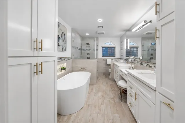 $1,025,000 | 26440 Old Agency Road, Hemet, CA 92544