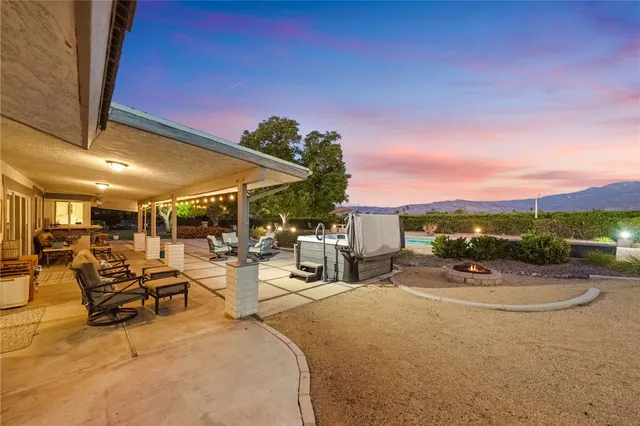 $1,025,000 | 26440 Old Agency Road, Hemet, CA 92544