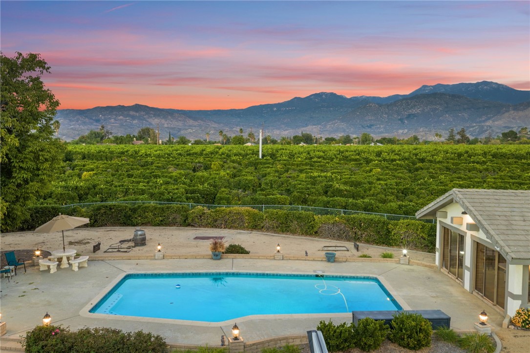 26440 Old Agency Road Hemet, CA 92544 - Photo 8 of 74 a view of a terrace with a garden