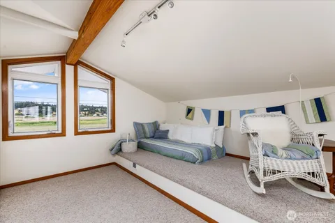 $1,895,000 | 333 Keystone Avenue, Coupeville, WA 98239