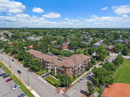 $424,900 | 800 Woodland Street, Unit 301, Nashville, TN 37206