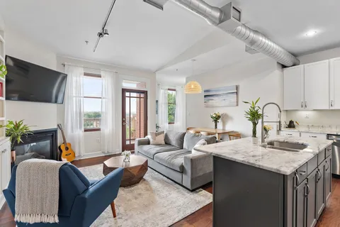 $424,900 | 800 Woodland Street, Unit 301, Nashville, TN 37206