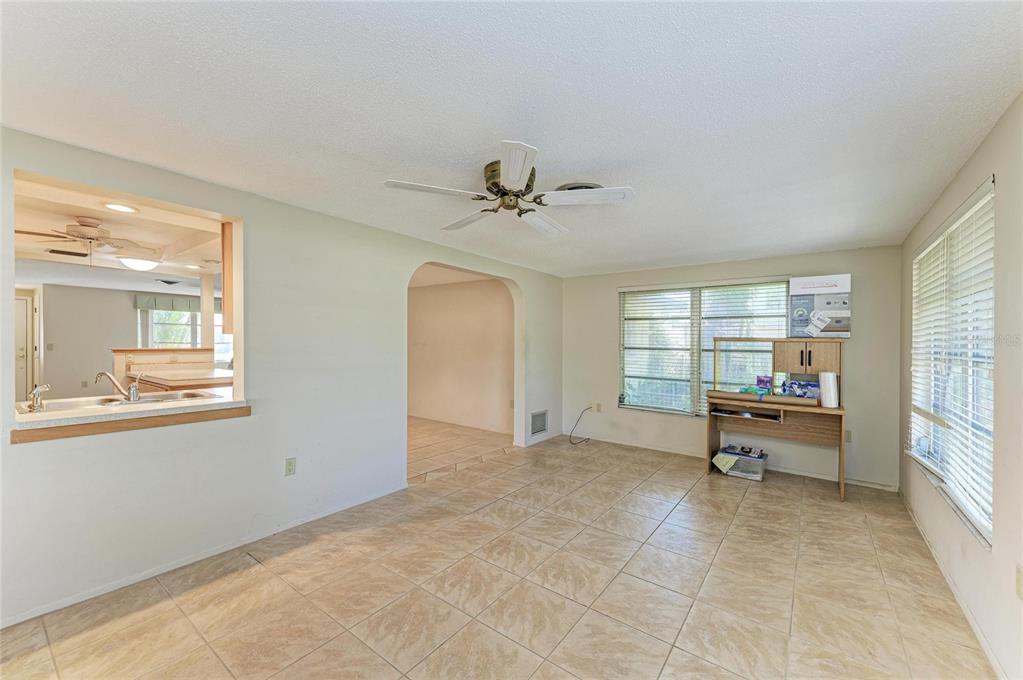 460 Grant Road Venice, FL 34293 - Photo 21 of 64