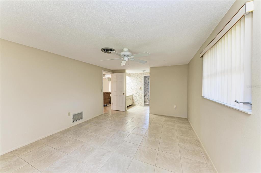 460 Grant Road Venice, FL 34293 - Photo 24 of 64