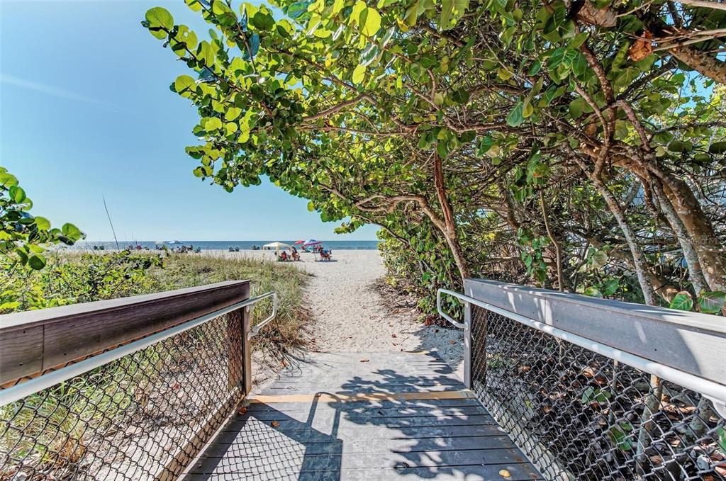 460 Grant Road Venice, FL 34293 - Photo 47 of 64