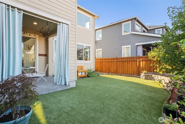 $650,000 | 17829 132nd St Court East, Bonney Lake, WA 98391