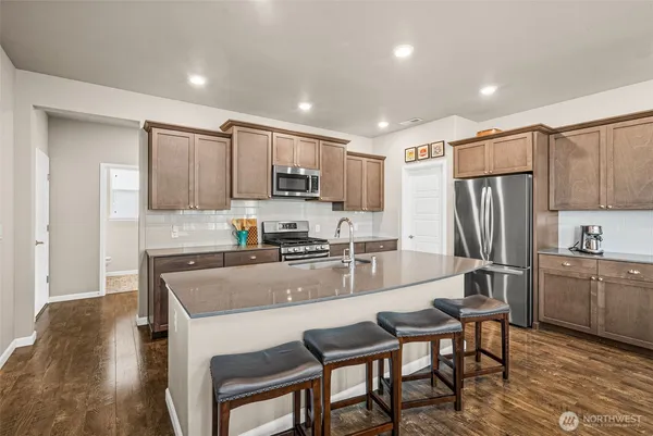 $650,000 | 17829 132nd St Court East, Bonney Lake, WA 98391