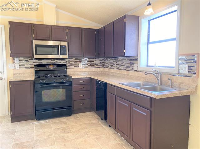 3255 Wiesner Road Calhan, CO 80808 - Photo 17 of 25 Gallery Image 17