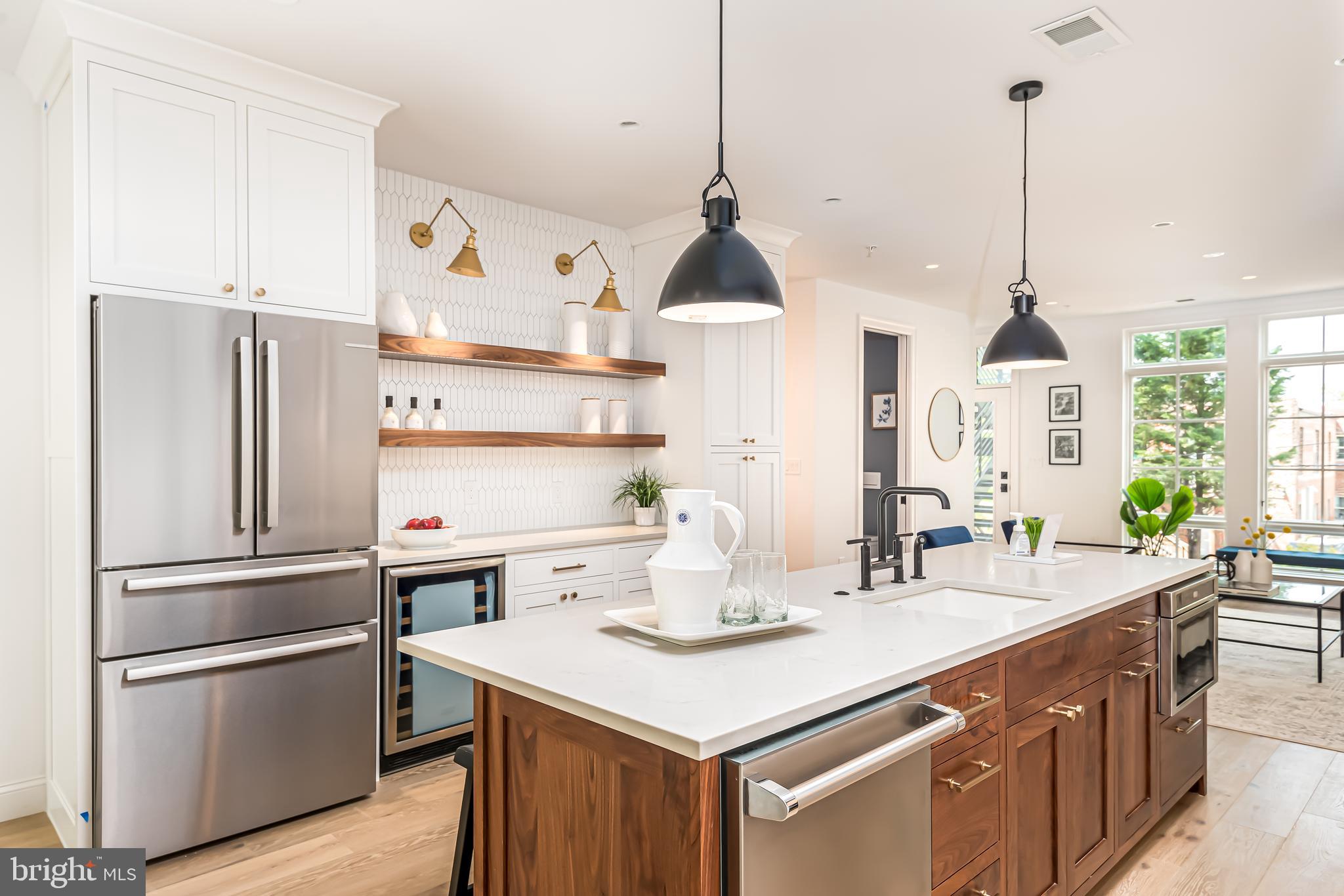 467 M Street Northwest, Unit 1 Washington, DC 20001 - Photo 2 of 34