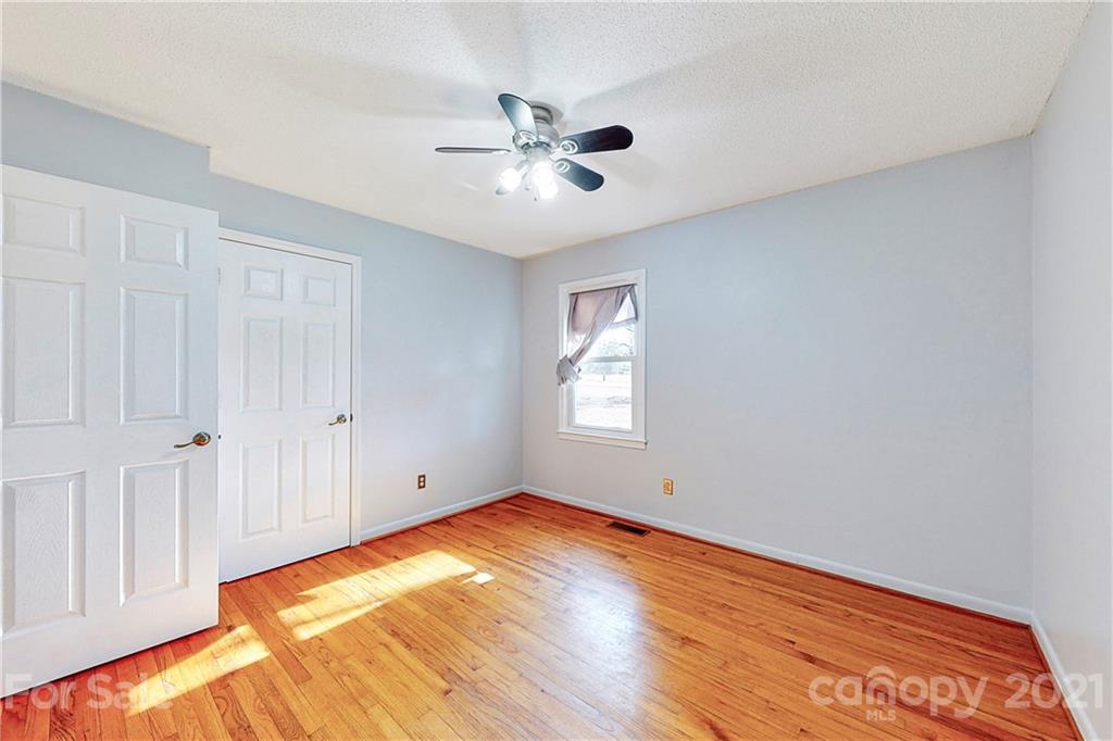1040 Cameron Road York, SC 29745 - Photo 20 of 24 Gallery Image 20