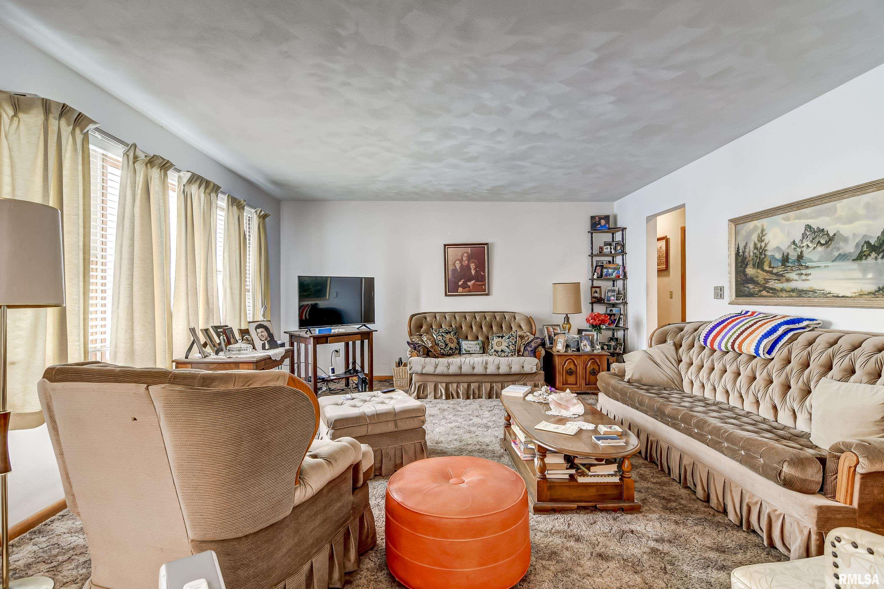 2 Richards Lane Springfield, IL 62702 - Photo 17 of 32