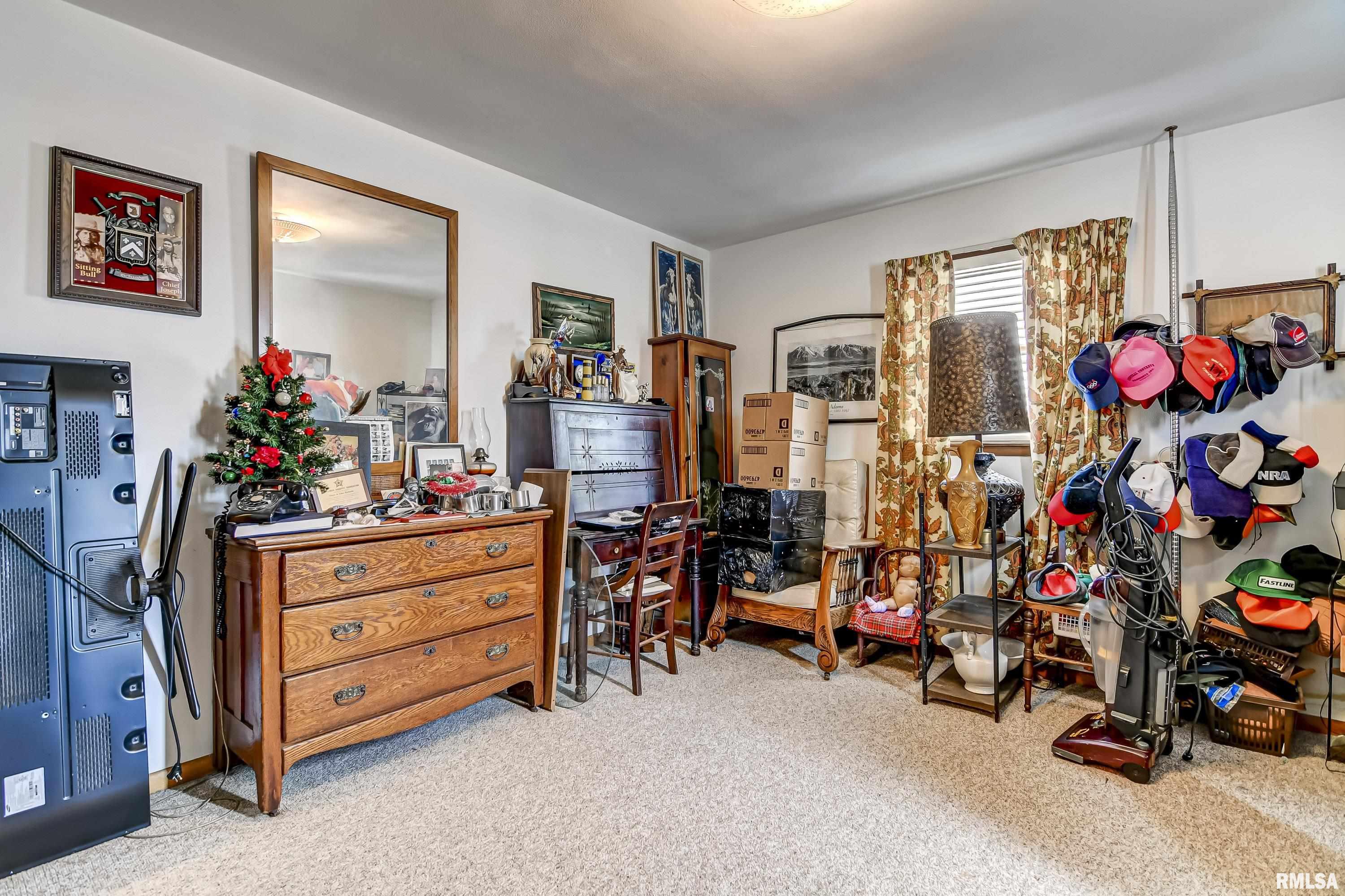 2 Richards Lane Springfield, IL 62702 - Photo 24 of 32