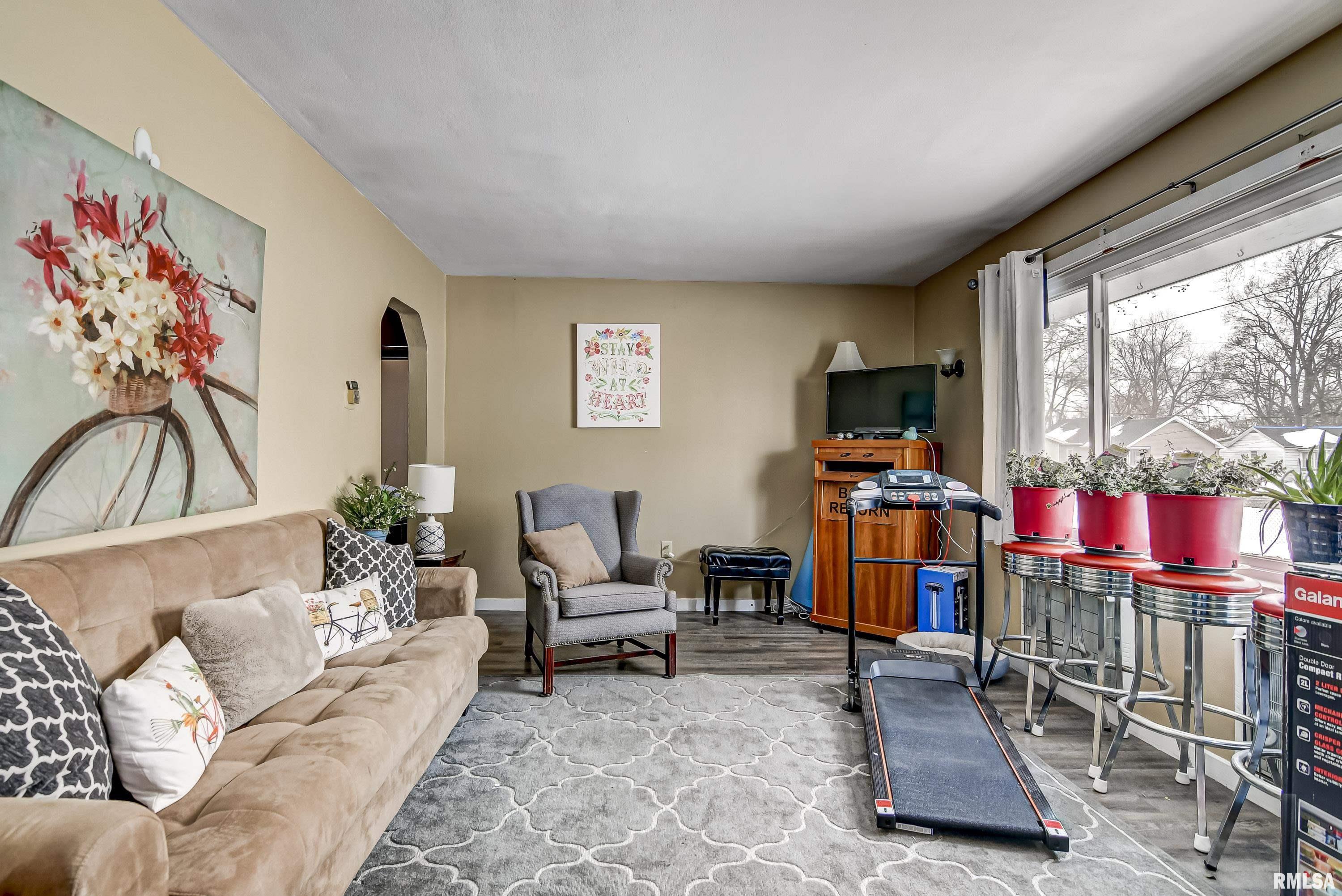 2 Richards Lane Springfield, IL 62702 - Photo 8 of 32