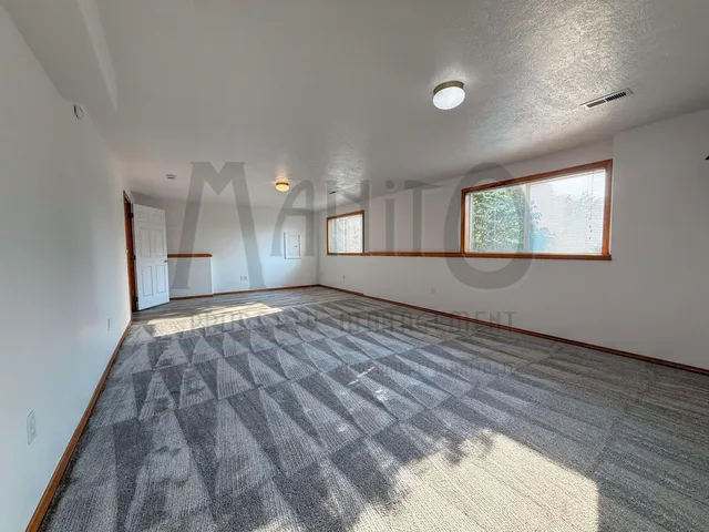 $2,650 | 5108 West Conestoga Lane, Spokane, WA 99208