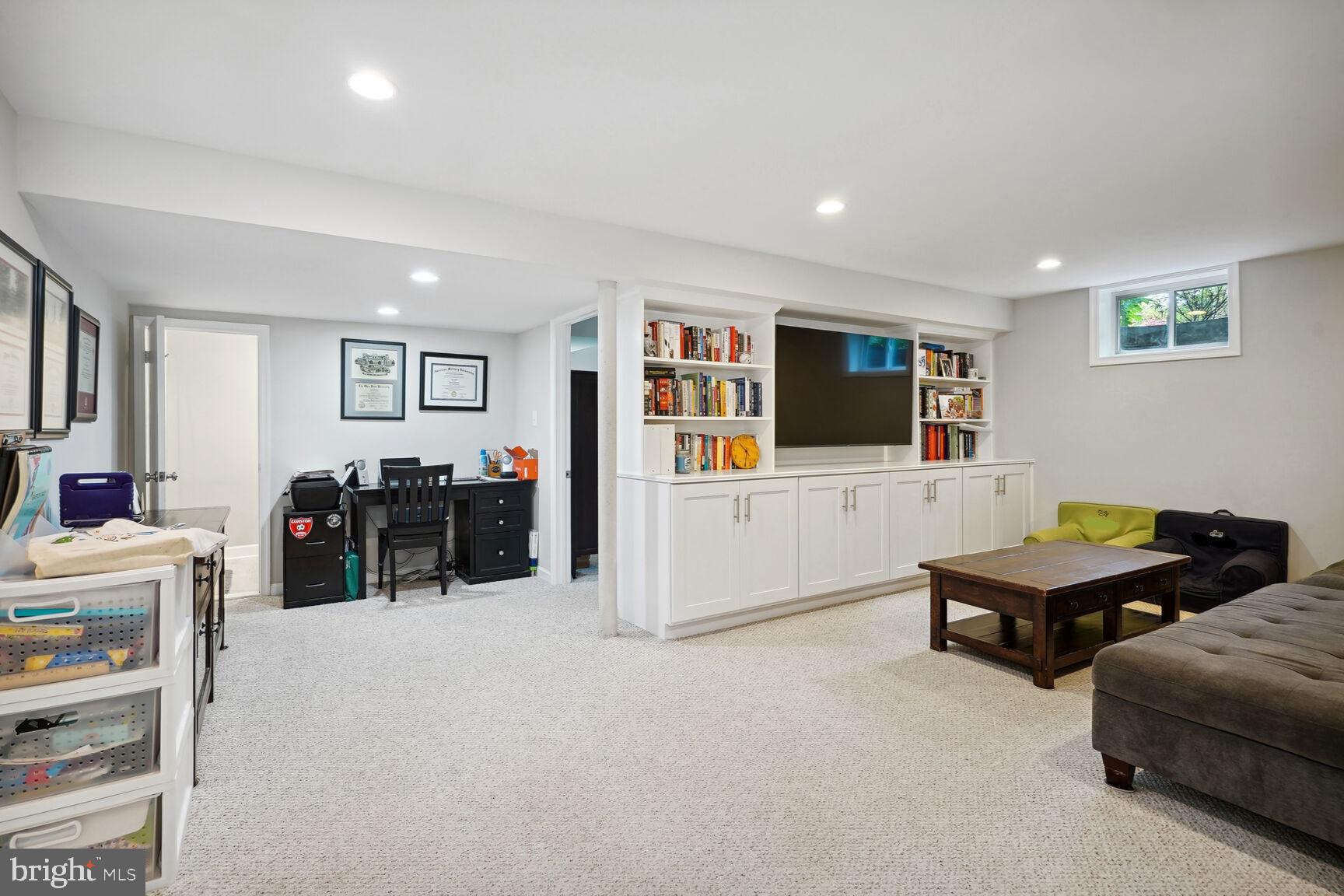 2005 Jamestown Road Alexandria, VA 22308 - Photo 14 of 34