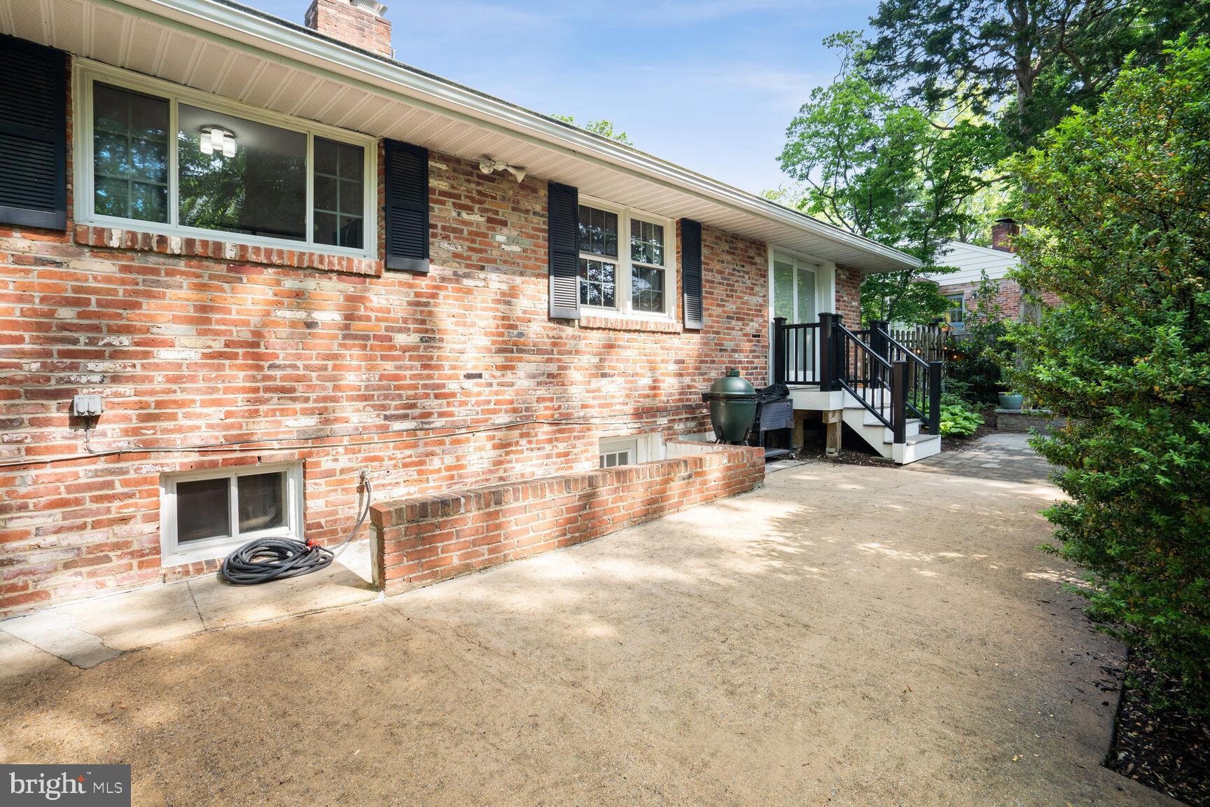 2005 Jamestown Road Alexandria, VA 22308 - Photo 31 of 34