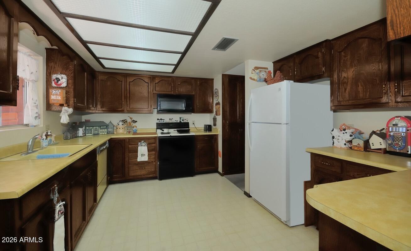 165 Tabletop Road Sedona, AZ 86336 - Photo 11 of 30 Kitchen