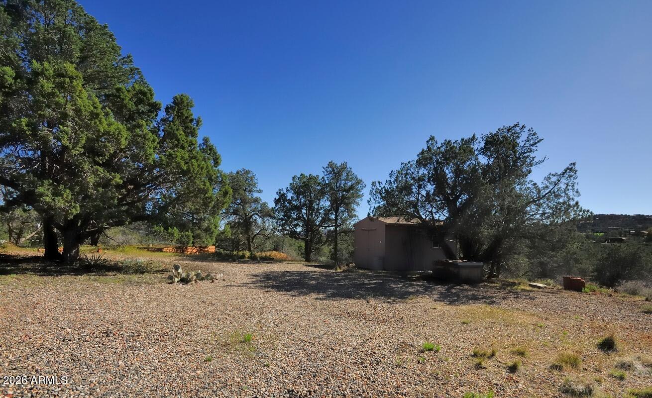 165 Tabletop Road Sedona, AZ 86336 - Photo 27 of 30 Backyard