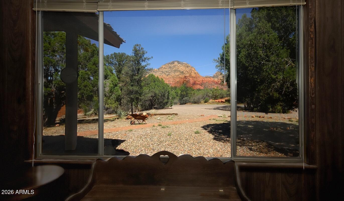 165 Tabletop Road Sedona, AZ 86336 - Photo 10 of 30 Living Room View (2)