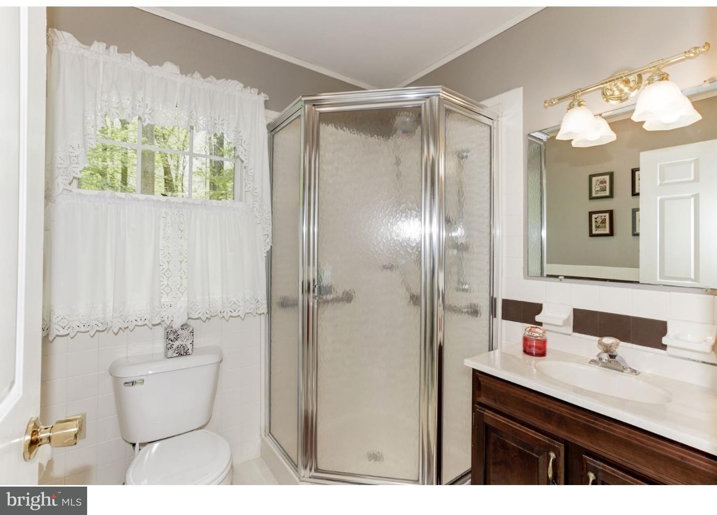 579 Kulp Road Perkiomenville, PA 18074 - Photo 17 of 25 Bathroom