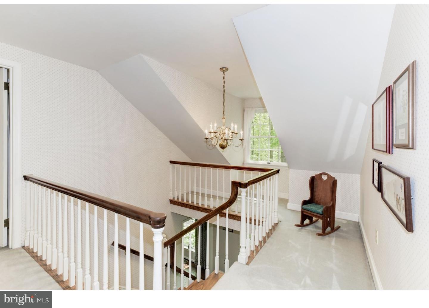 579 Kulp Road Perkiomenville, PA 18074 - Photo 10 of 25 Hallway