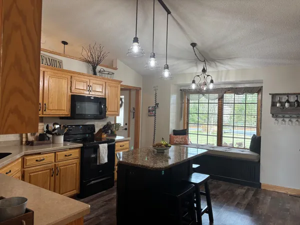 $599,000 | 2164 128th Street, New Richmond, WI 54017