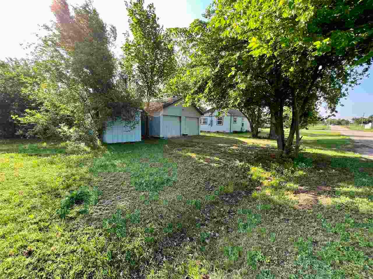17 Cedar Street Perry, OK 73077 - Photo 15 of 16 Gallery Image 15