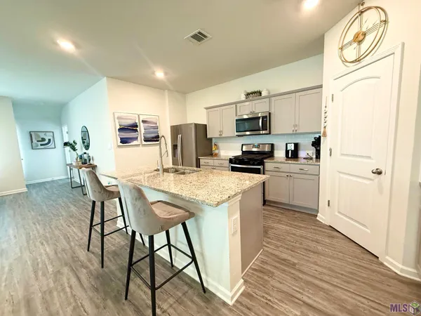 $2,500 | 35648 Avery Drive, Walker, LA 70785