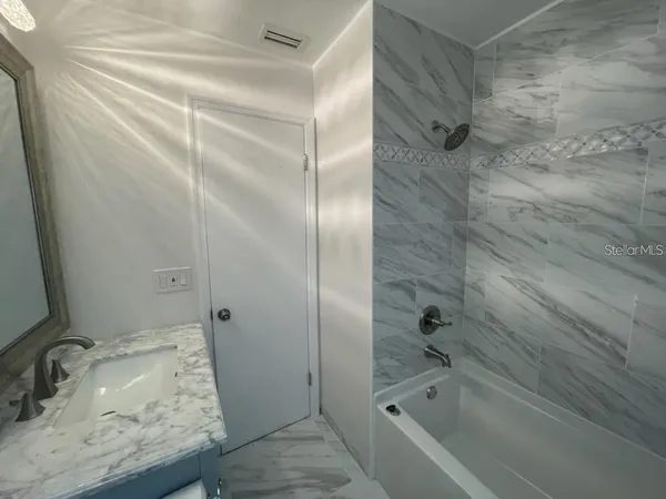 $2,600 | 12644 81st Terrace, Seminole, FL 33776