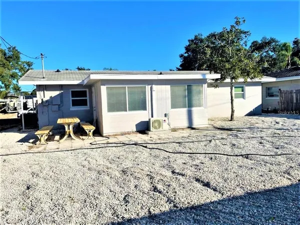 $2,600 | 12644 81st Terrace, Seminole, FL 33776